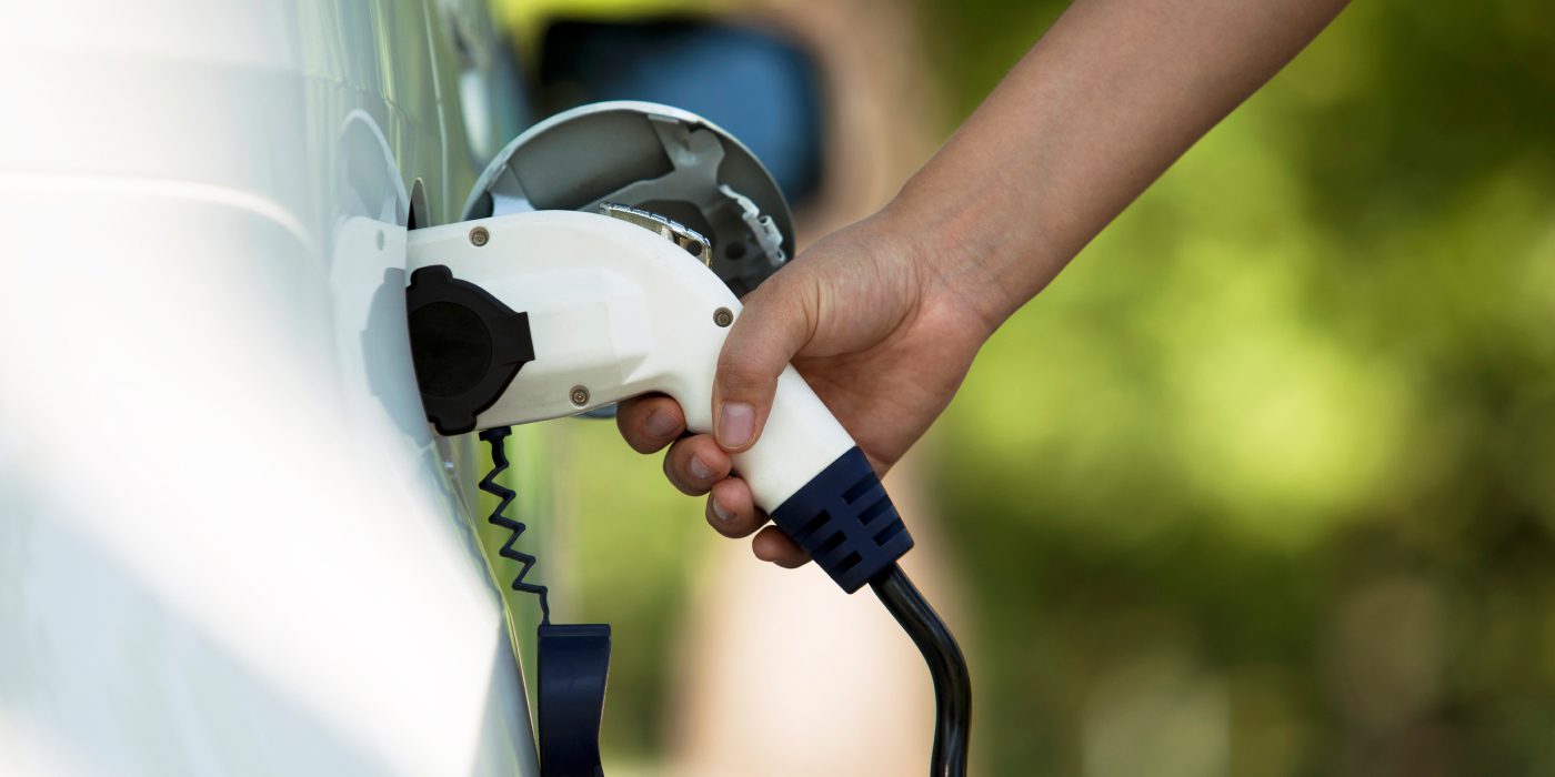 plugging in electric car