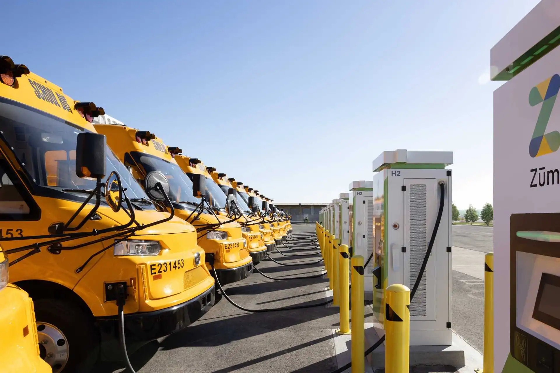 How school buses are powering the grid